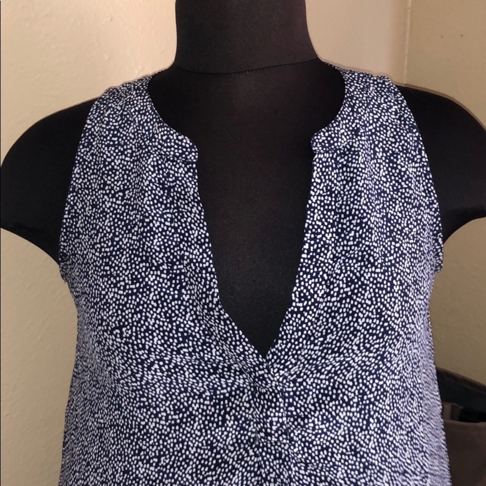 Top - Picture 4 of 5